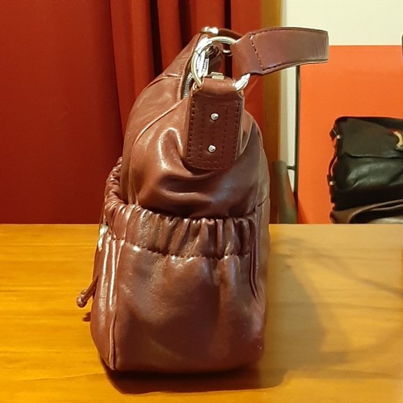 Michael Kors Brown Leather Shoulder Strap Bag - like new - Picture 2 of 5